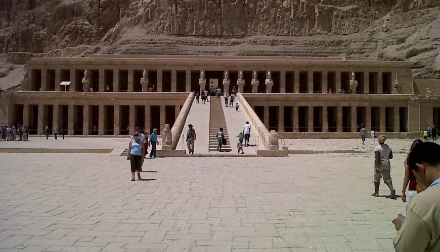 Luxor trip by bus from Hurghada