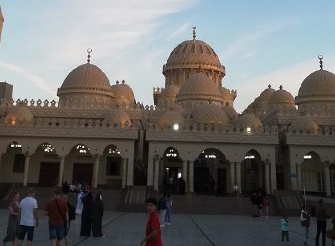 Einkaufstour mit abendessen Hurghada