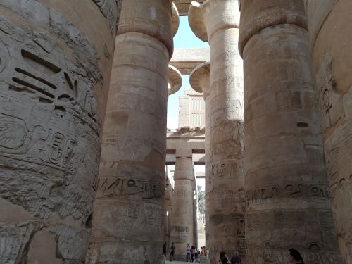 Luxor Ausflug mit Bus von Hurghada 1 Luxor Ausflug mit Bus von Hurghada