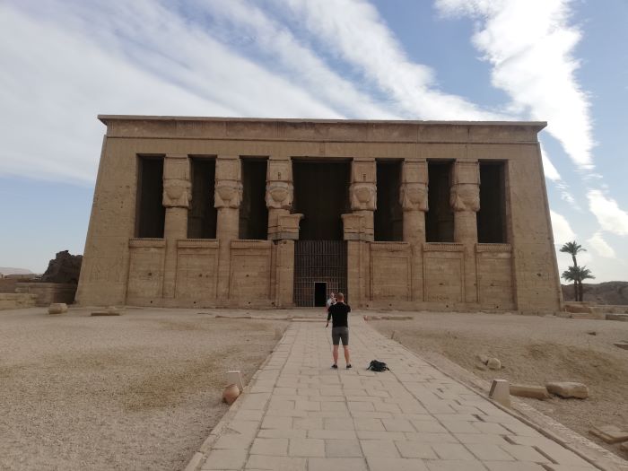 cleopatra temple in dendera